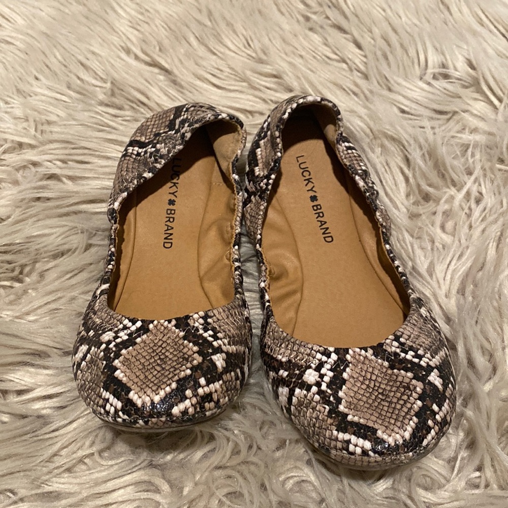 Lucky Brand Snake Skin Leather Flats Size 7.5